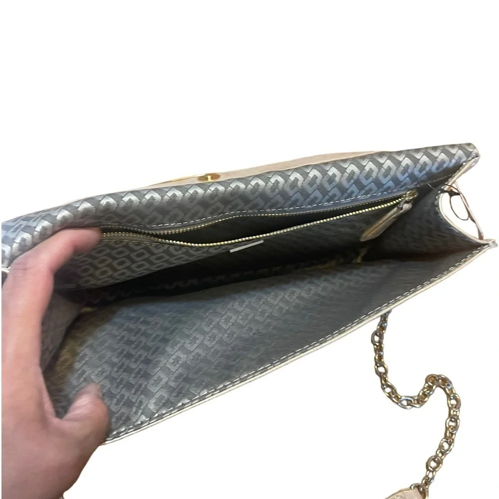 NWT Diane Von Furstenberg leather crossbody bag converts to cutch. - Picture 12 of 14